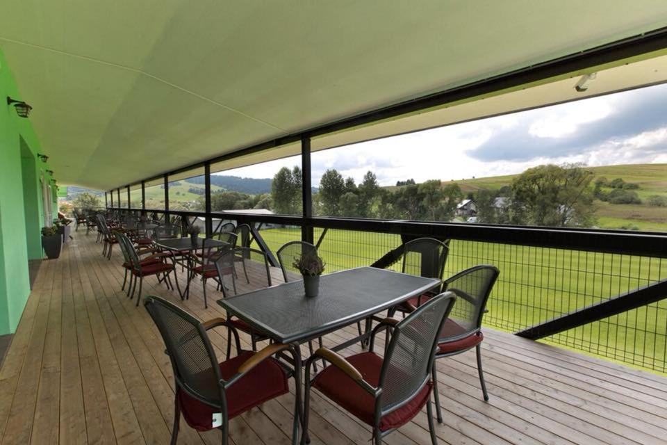 Restauracia Gol Hotel Oravske Vesele Eksteriør billede